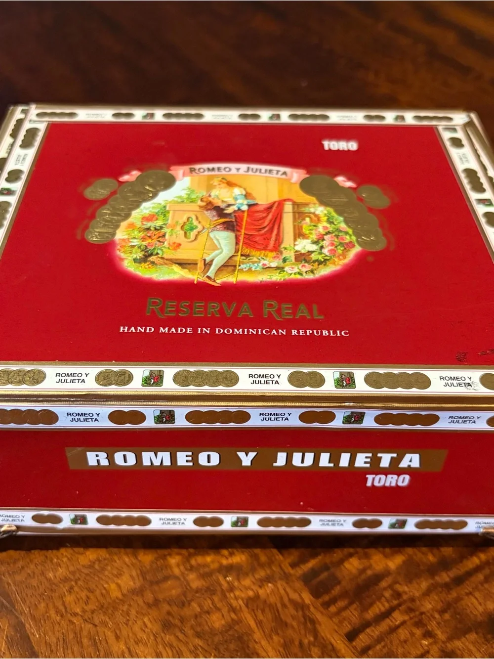 Upcycled Romeo y Julieta Reserva Real Toro Cigar Box Jewelry Organizer Black Red